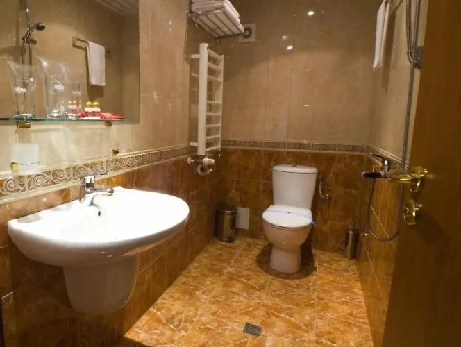 Hotel Central Велико-Тирново